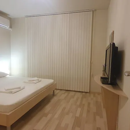 Central Beach Ravda Apartments Apartment *